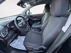 2019 Chevrolet Trax Ls Sport Utility 4d - Image 9