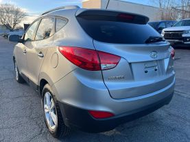 2012 HYUNDAI TUCSON SUV 4-CYL, PZEV, 2.4 LITER GLS SPORT UTILITY 4D