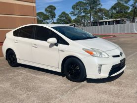 2013 TOYOTA PRIUS HATCHBACK 4-CYL, HYBRID, 1.8 LITER ONE HATCHBACK 4D