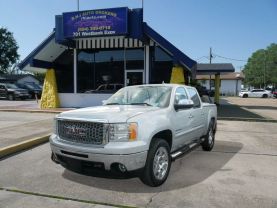 2011 GMC SIERRA 1500 CREW CAB PICKUP V8, FLEX FUEL, 5.3 LITER SLE PICKUP 4D 5 3/4 FT