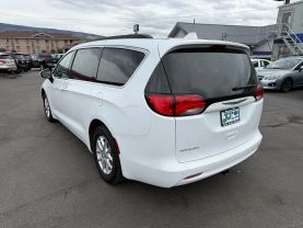 2020 CHRYSLER VOYAGER VAN V6, 3.6 LITER LX MINIVAN 4D
