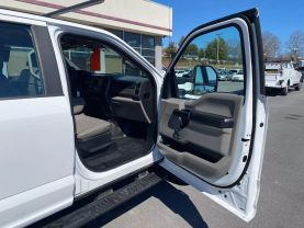 2019 FORD F350 SUPER DUTY CREW CAB 8FT KNAPHEIDE SERVICE BED TRUCK SERVICE/UTILITY TRUCKS V8, 6.2 LITER XL PICKUP 4D - Eddies Auto Sales