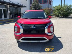 2024 Mitsubishi Outlander - Image 2