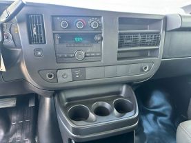 2014 CHEVROLET EXPRESS 2500 CARGO CARGO V8, VORTEC, 4.8 LITER VAN 3D
