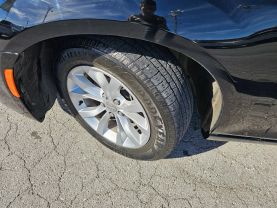 2018 CHRYSLER 300