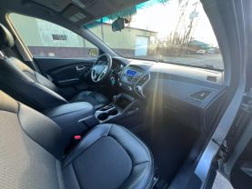 2012 HYUNDAI TUCSON SUV 4-CYL, PZEV, 2.4 LITER GLS SPORT UTILITY 4D