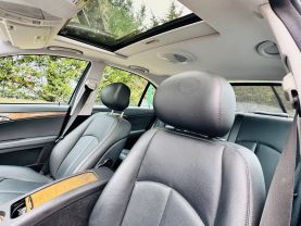 2009 MERCEDES-BENZ E-CLASS