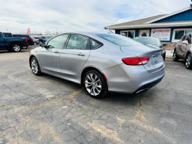 2015 CHRYSLER 200 SEDAN 4-CYL, MULTIAIR, 2.4L 200S SEDAN 4D