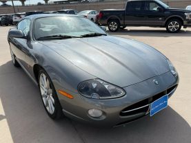 2005 JAGUAR XK COUPE V8, 4.2 LITER XK8 COUPE 2D