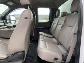 2019 FORD F350 SUPER DUTY SUPER CAB 8FT READING ENCLOSED SERVICE BED TRUCK SERVICE/UTILITY TRUCKS V8, 6.2 LITER XL PICKUP 4D 8 FT - Eddies Auto Sales