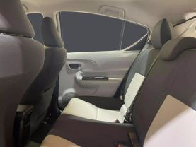 2012 TOYOTA PRIUS C HATCHBACK 4-CYL, HYBRID, 1.5 LITER FOUR HATCHBACK 4D