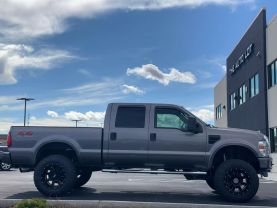 2009 FORD F250 SUPER DUTY CREW CAB PICKUP V8, TURBO DSL 6.4L LARIAT PICKUP 4D 6 3/4 FT - The Auto Lot