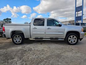 2011 GMC SIERRA 1500 CREW CAB PICKUP V8, FLEX FUEL, 5.3 LITER SLE PICKUP 4D 5 3/4 FT