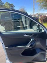 2018 Volkswagen Tiguan 2.0t Sel 4motion Sport Utility 4d - Image 13