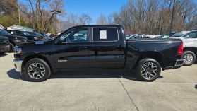 2025 Ram 1500 Crew Cab - Image 4