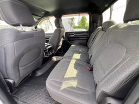 2020 RAM 1500 CREW CAB PICKUP V8, HEMI, 5.7 LITER BIG HORN PICKUP 4D 5 1/2 FT