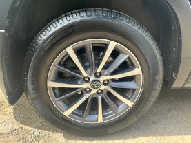 2017 TOYOTA HIGHLANDER SUV V6, 3.5 LITER XLE SPORT UTILITY 4D
