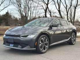 2023 KIA EV6