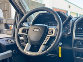 2017 FORD F250 SUPER DUTY CREW CAB PICKUP V8, TURBO DIESEL, 6.7L LARIAT PICKUP 4D 6 3/4 FT