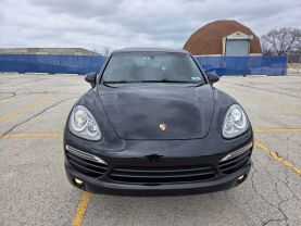 2014 Porsche Cayenne - Image 2