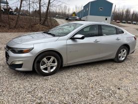 2022 CHEVROLET MALIBU SEDAN 4-CYL, TURBO, 1.5 LITER LT SEDAN 4D at T&T Repairables - used car dealership in Spencer, Indiana.