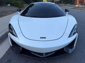 2016 MCLAREN 570S COUPE 2D