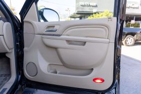 2013 CADILLAC ESCALADE SUV V8, FLEX FUEL, 6.2 LITER PREMIUM SPORT UTILITY 4D