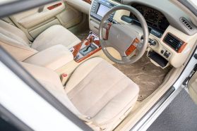 2000 TOYOTA CROWN ESTATE WAGON 1JZ-GTE ATHLETE V