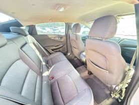 2017 Chevrolet Malibu Ls Sedan 4d - Image 22