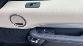 2020 Land Rover Discovery - Image 27