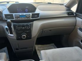 2012 HONDA ODYSSEY VAN - AUTOMATIC - Dart Auto Group