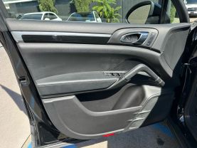 2012 PORSCHE CAYENNE SUV V6, 3.6 LITER SPORT UTILITY 4D