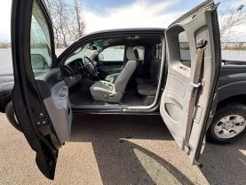 2010 TOYOTA TACOMA ACCESS CAB PICKUP 4-CYL, 2.7 LITER PICKUP 4D 6 FT