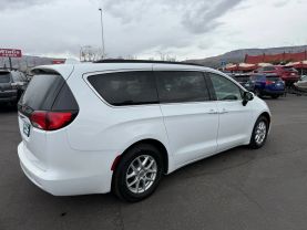 2020 CHRYSLER VOYAGER VAN V6, 3.6 LITER LX MINIVAN 4D