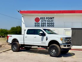 2017 FORD F250 SUPER DUTY CREW CAB PICKUP V8, TURBO DIESEL, 6.7L LARIAT PICKUP 4D 6 3/4 FT