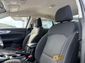 2023 Kia Forte - Image 19