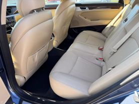 2015 HYUNDAI GENESIS