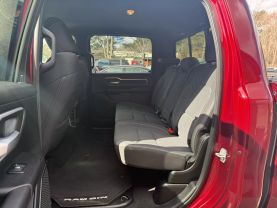 2021 RAM 1500 CREW CAB PICKUP V8, HEMI, ETORQUE, 5.7 LITER BIG HORN PICKUP 4D 5 1/2 FT - Gesner Auto Inc in Taunton, MA, 41.88613, -71.14527