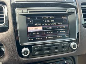 2015 VOLKSWAGEN TOUAREG SUV V6, 3.6 LITER V6 LUX SPORT UTILITY 4D