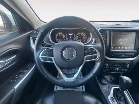 2018 Jeep Cherokee Latitude Plus Sport Utility 4d - Image 12