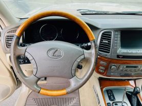 2004 LEXUS LX