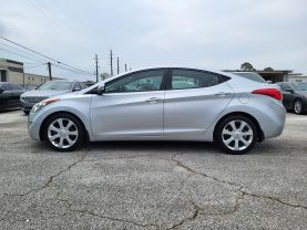 2013 HYUNDAI ELANTRA SEDAN 4-CYL, PZEV, 1.8 LITER LIMITED SEDAN 4D