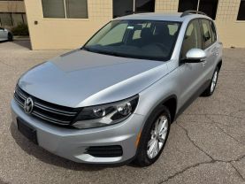 2017 VOLKSWAGEN TIGUAN LIMITED SUV 4-CYL, TURBO, 2.0 LITER 2.0T 4MOTION SPORT UTILITY 4D