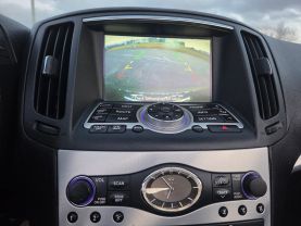 2010 Infiniti G - Image 25
