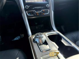 2018 Ford Fusion - Image 18