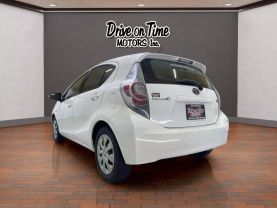 2012 TOYOTA PRIUS C HATCHBACK 4-CYL, HYBRID, 1.5 LITER FOUR HATCHBACK 4D