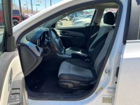 2011 CHEVROLET CRUZE