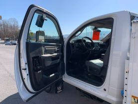 2014 RAM 5500 TRADESMAN MECHANIC CRANE TRUCK 7,500 LBS IMT CRANE MECHANIC CRANE TRUCK 6-CYL, TURBO DSL, 6.7L TRADESMAN REG CAB 2D - Eddies Auto Sales