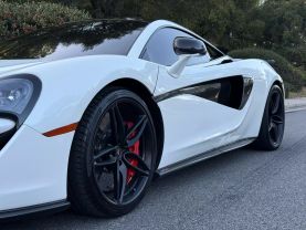 2016 MCLAREN 570S COUPE 2D