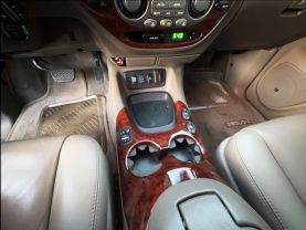 2006 TOYOTA SEQUOIA SUV V8, 4.7 LITER LIMITED SPORT UTILITY 4D